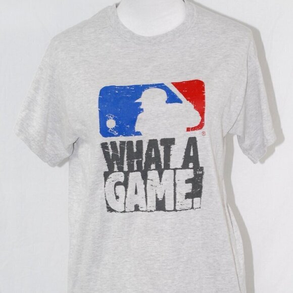 Gildan Mens Medium MLB “What a Game” Baseball Tshirt Distressed GUC - Picture 1 of 6